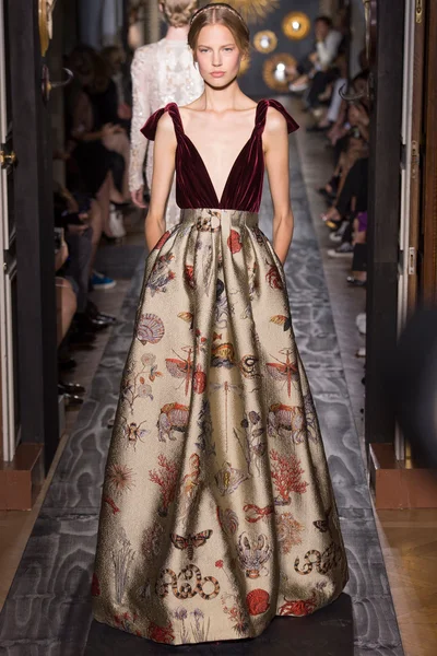 Look 56